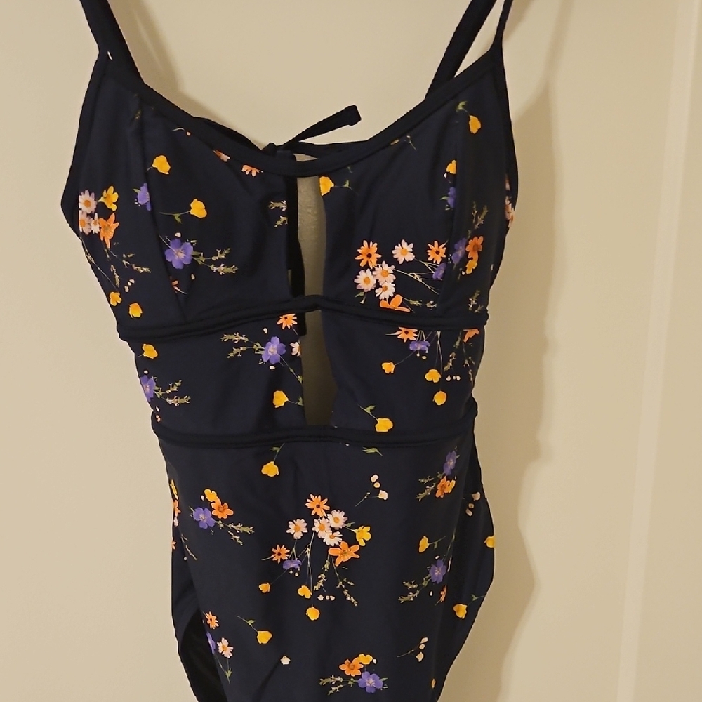 Cupshe Floral One-Piece Swimsuit